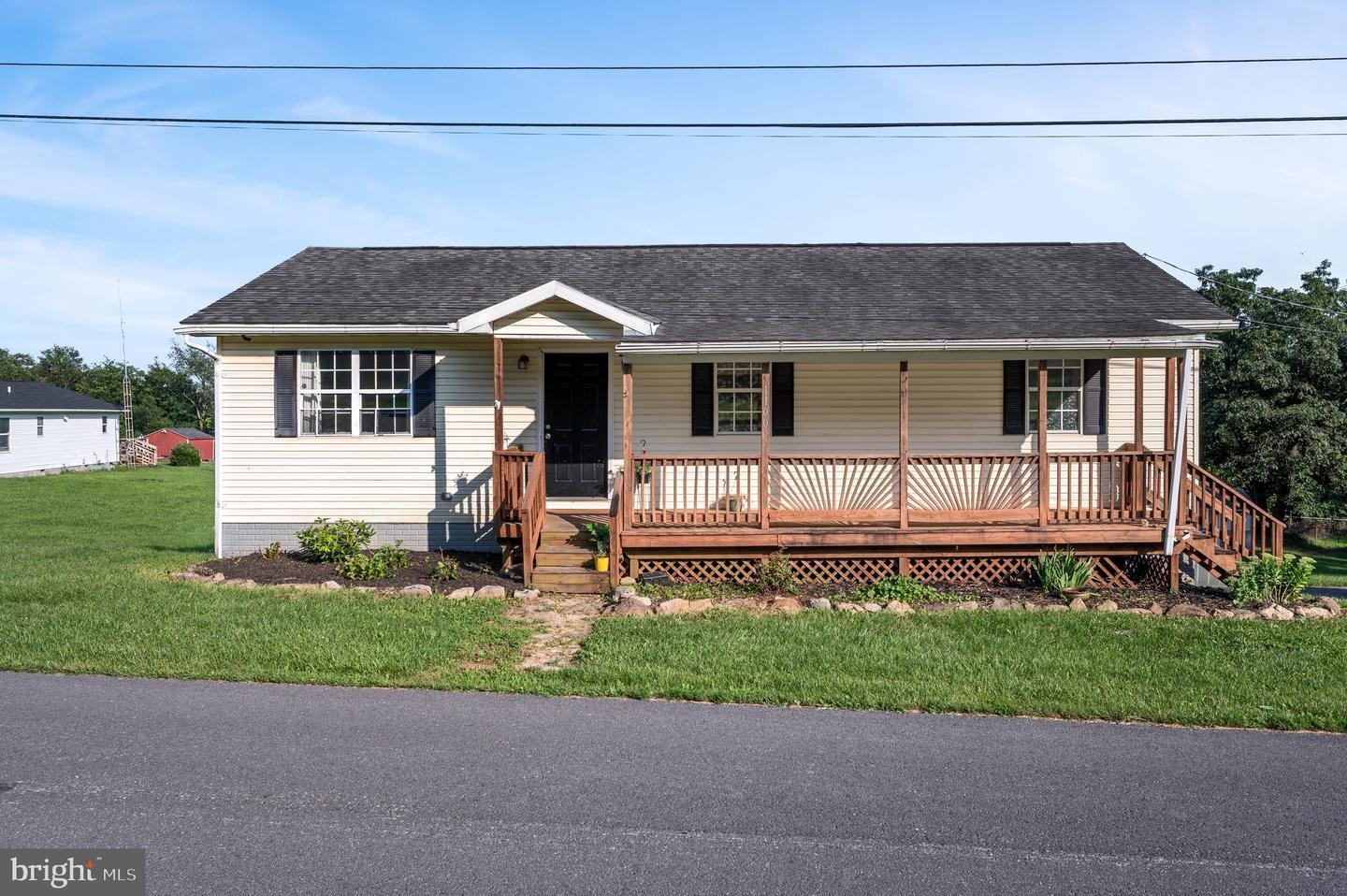 1100 Loop Rd  Gerrardstown WV 25420 photo