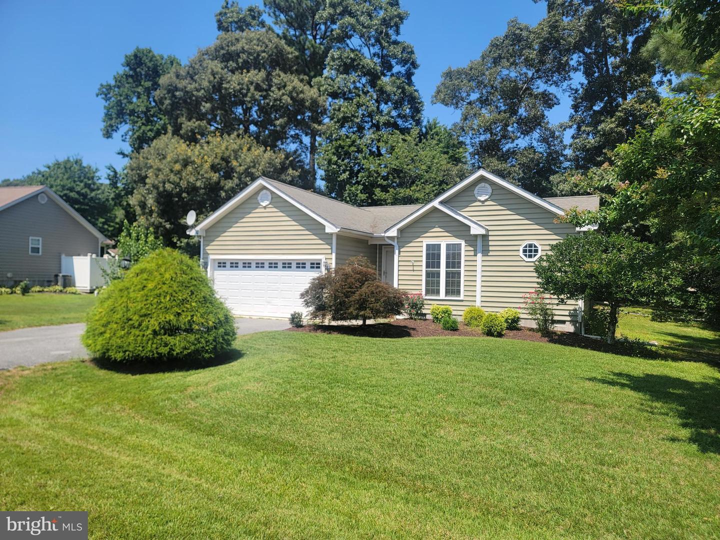 Property Photo: 30997 Oak Leaf Drive DE 19958