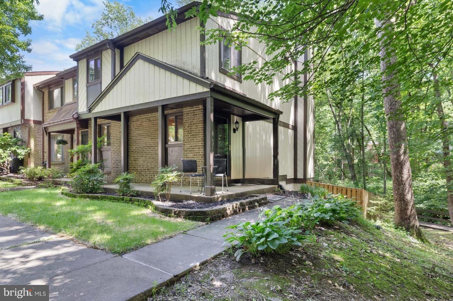 Property Photo: 5818 Oak Ladder Court VA 22015