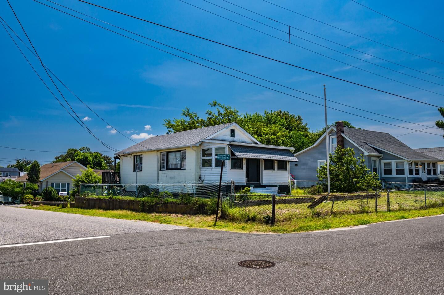 Property Photo: 5 Millman Lane NJ 08251