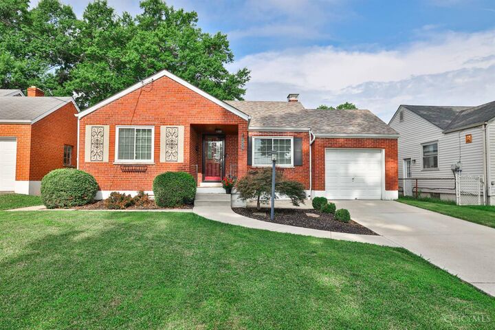 3491 Eyrich Road  Green Twp OH 45248 photo
