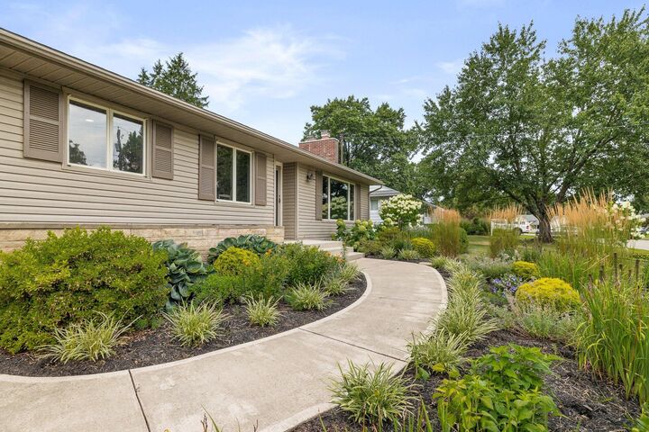 Property Photo: 884 Ridge Road OH 44805