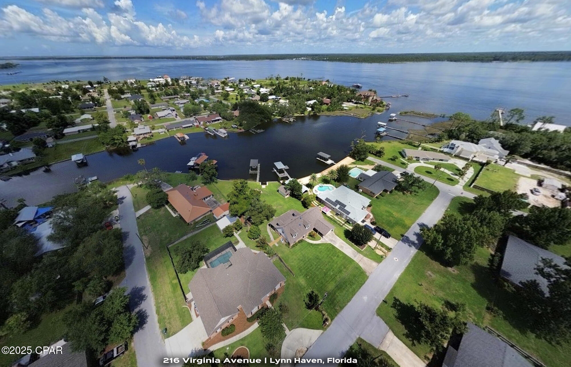 Property Photo: 216 Virginia Avenue FL 32444