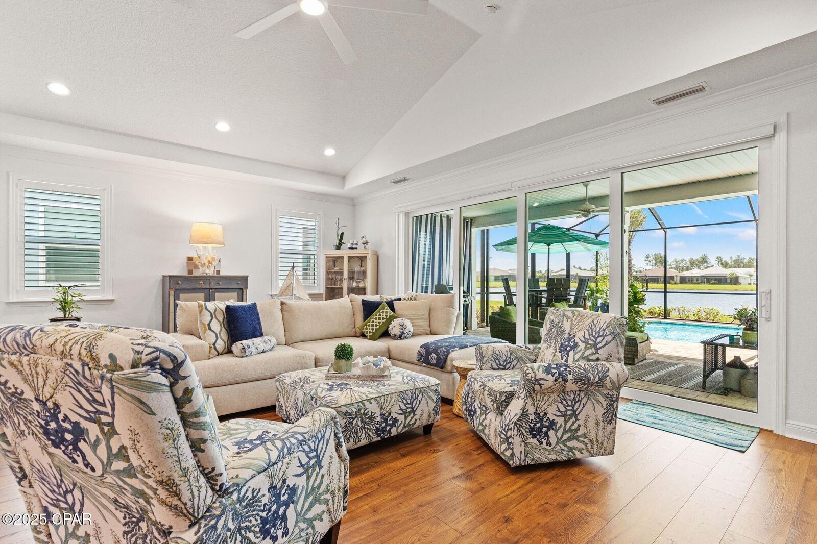 Property Photo: 8894 Coral Reef Way FL 32413