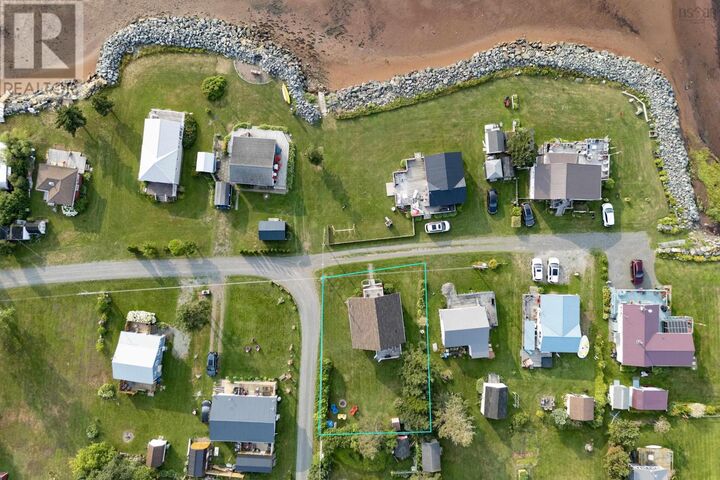 Photo de la propriété:  4 Sunset View Drive  NS B4H 3X9 