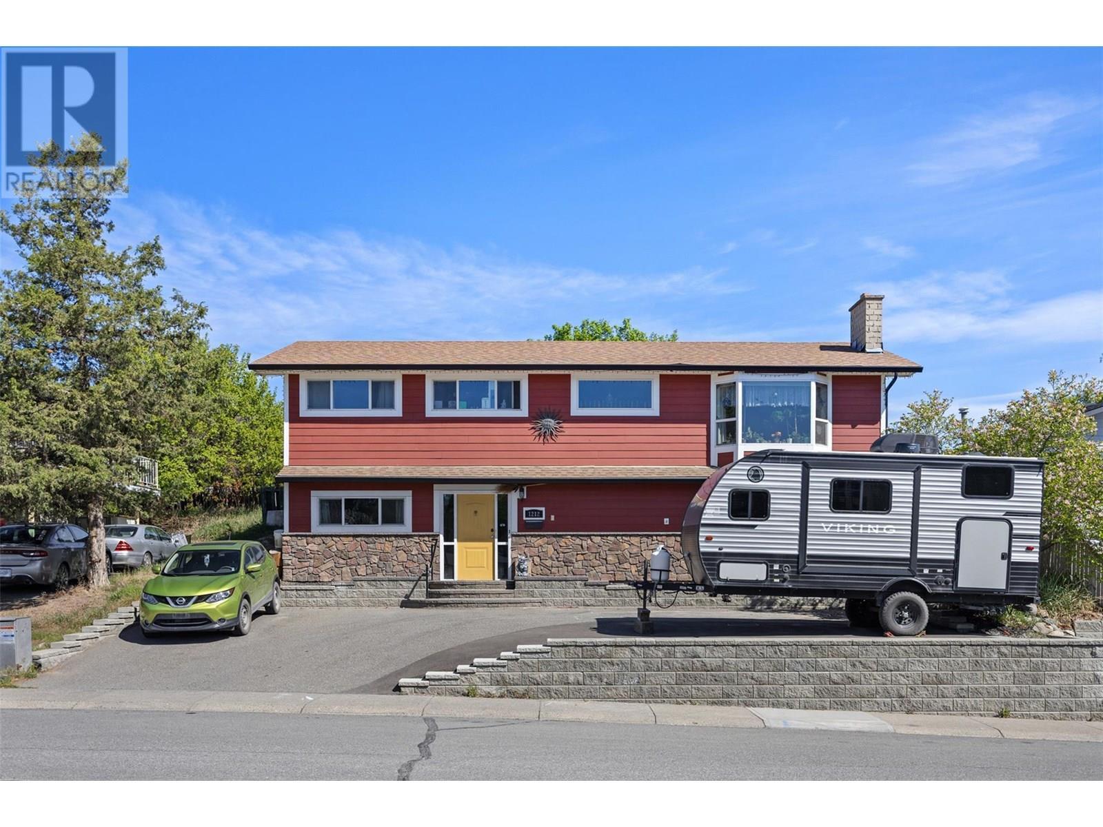 1212 Linthorpe Road  Kamloops BC V2B 7S6 photo