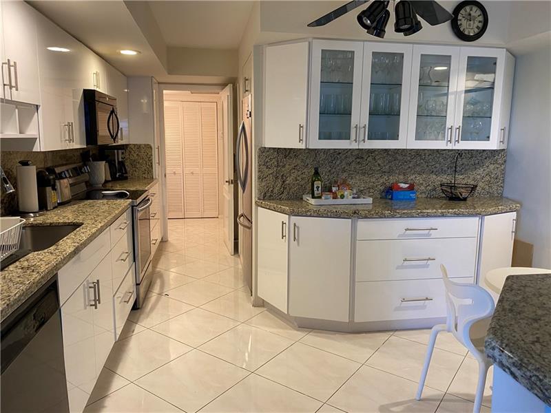Property Photo:  4900 N Ocean Blvd 417  FL 33308 