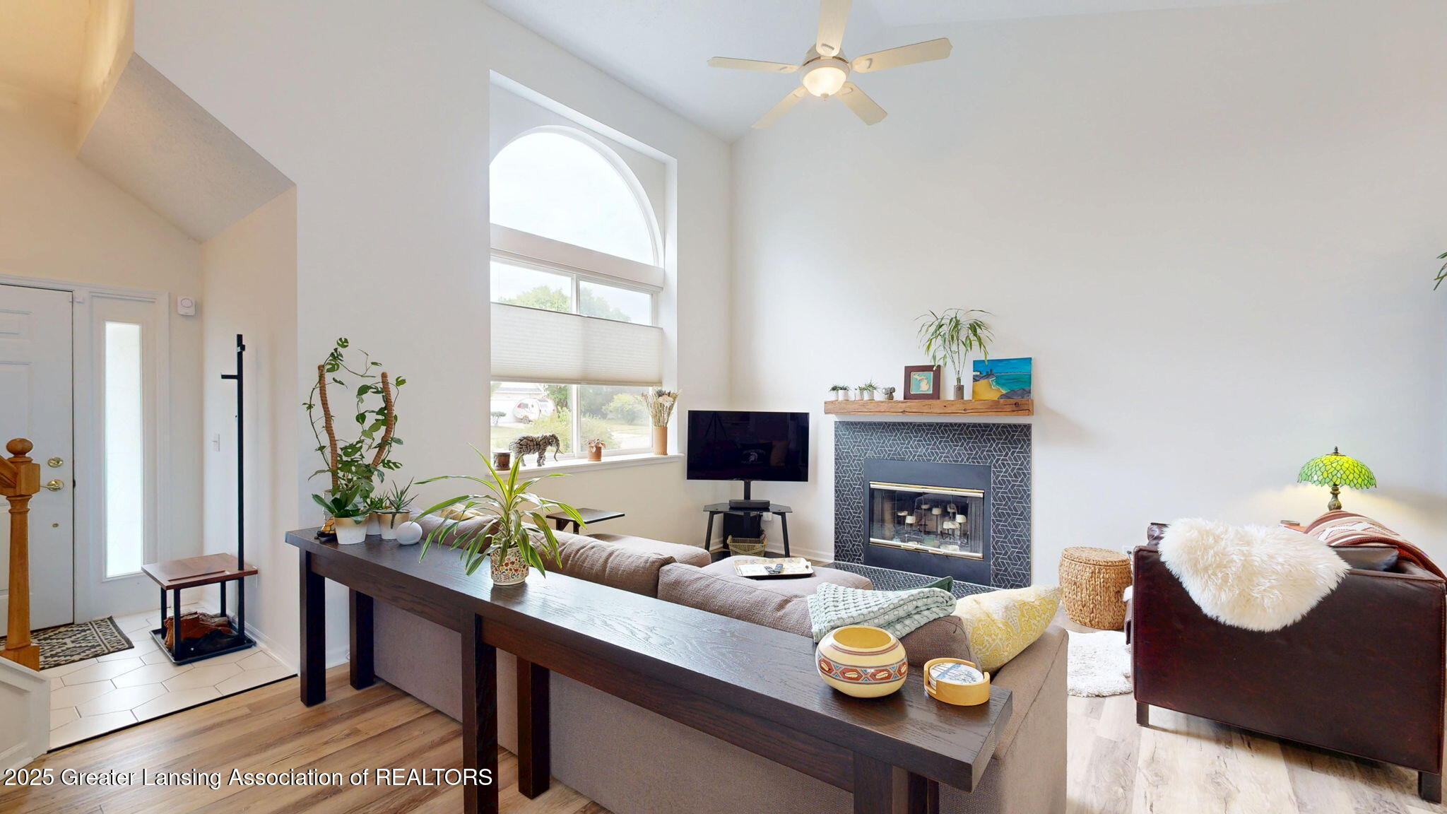 Property Photo: 1541 Downing Street MI 48840