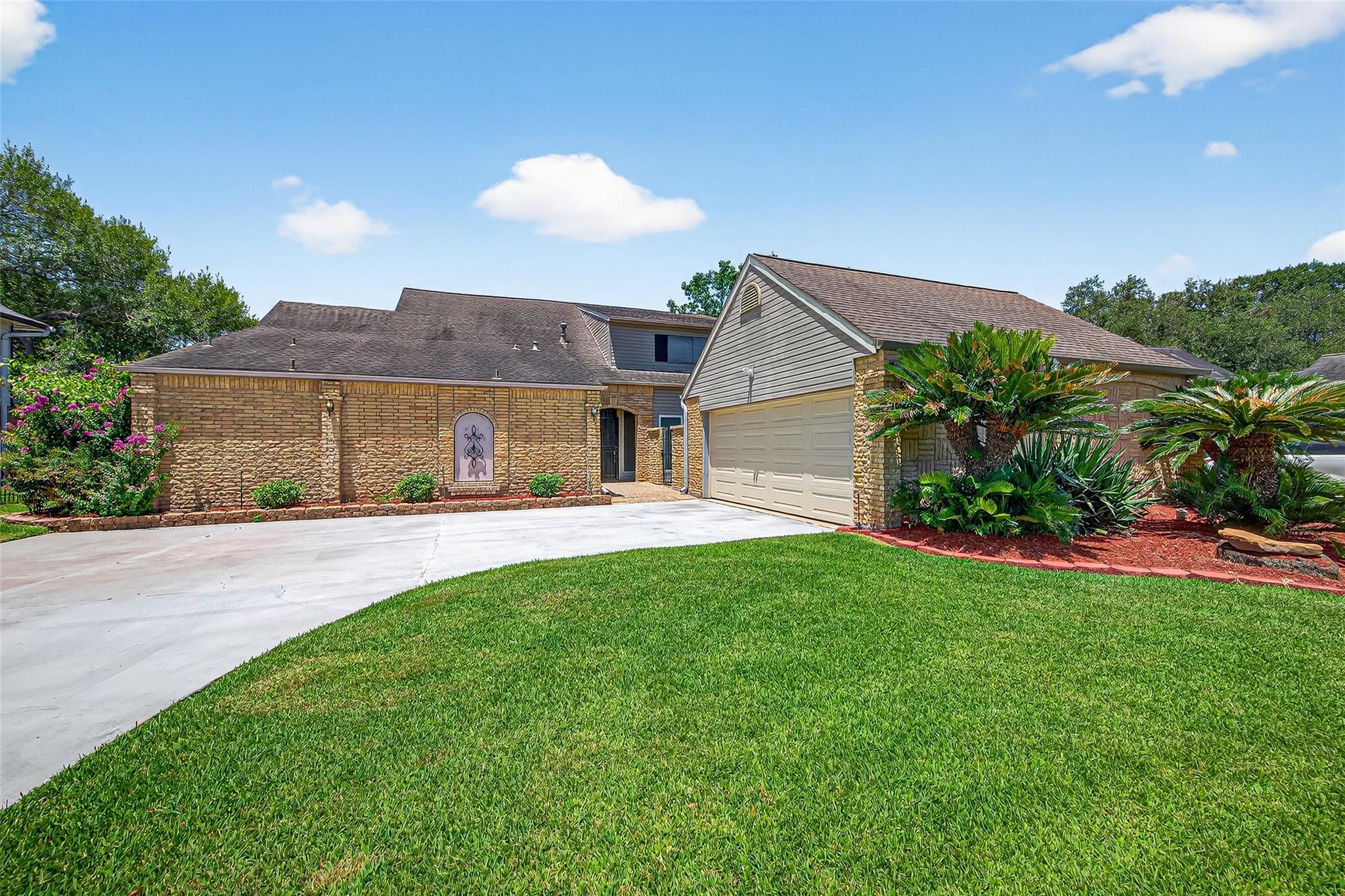 Property Photo: 3710 Point Clear Drive TX 77459