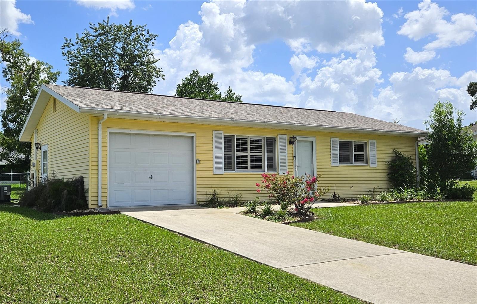Property Photo: 8274 SW 106th Place FL 34481