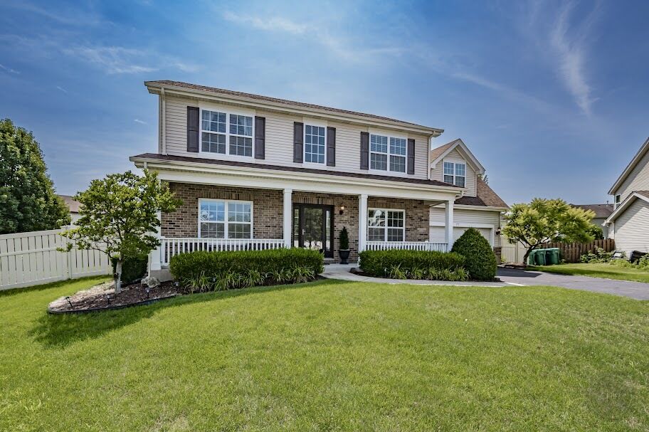 Property Photo:  777 N Mather Court  IL 60446 