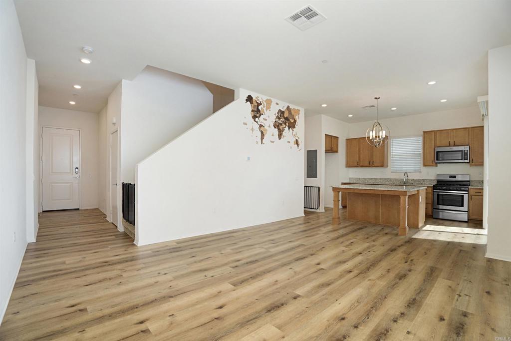 Property Photo:  1455 Banahaw Way 1  CA 91915 