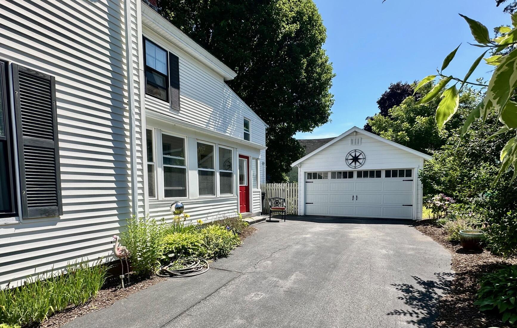 Property Photo:  23 Holland Street  ME 04401 