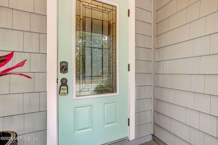 Property Photo: 44 Hildreth Way FL 32084