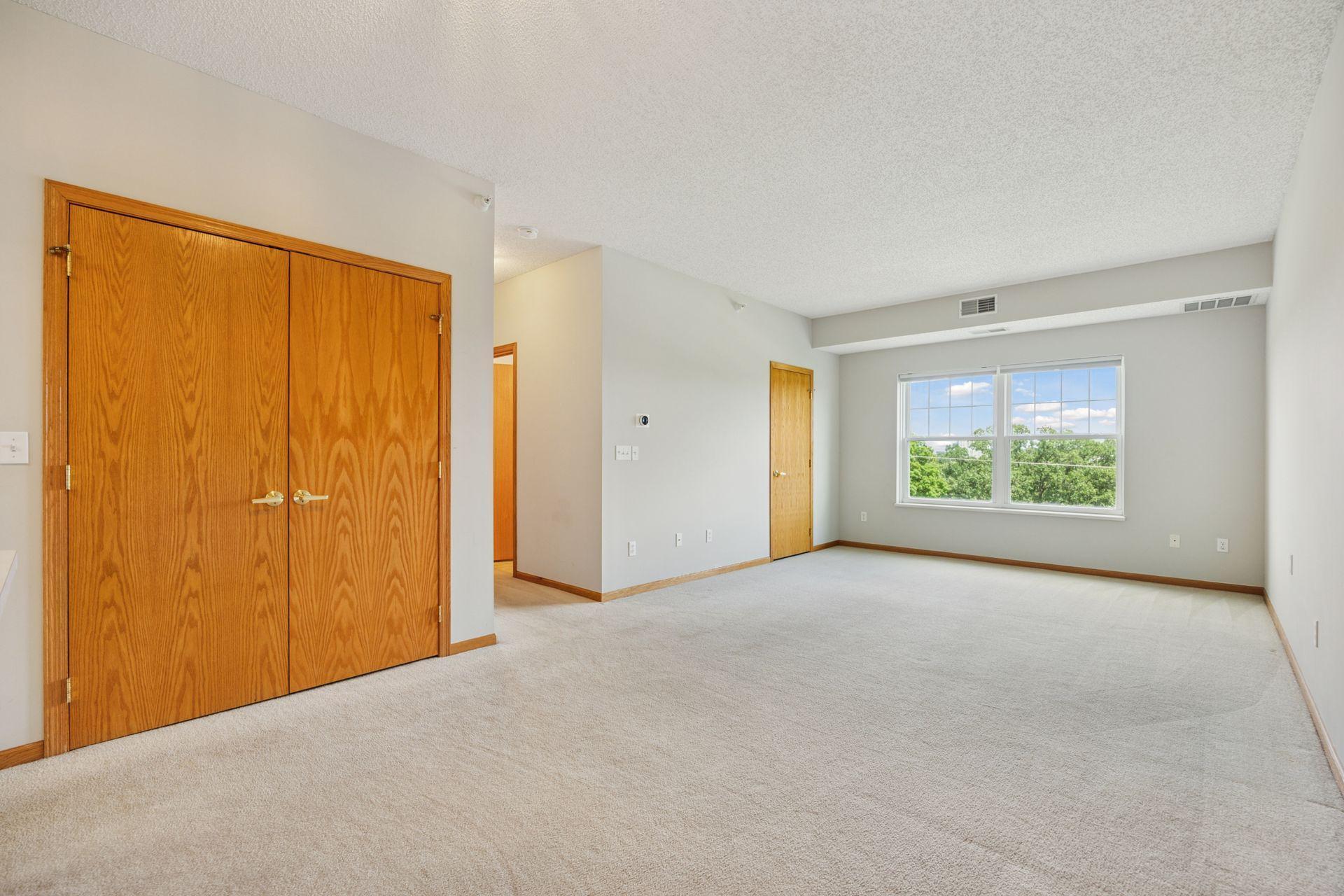Property Photo:  4824 E 53rd Street 501  MN 55417 
