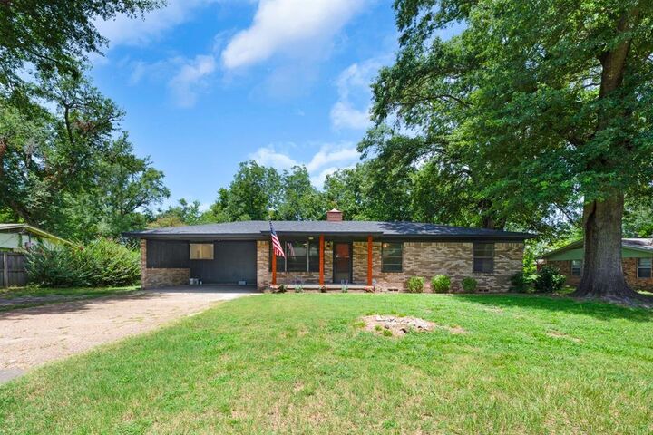 Property Photo: 12864 Morningside Drive TX 75704