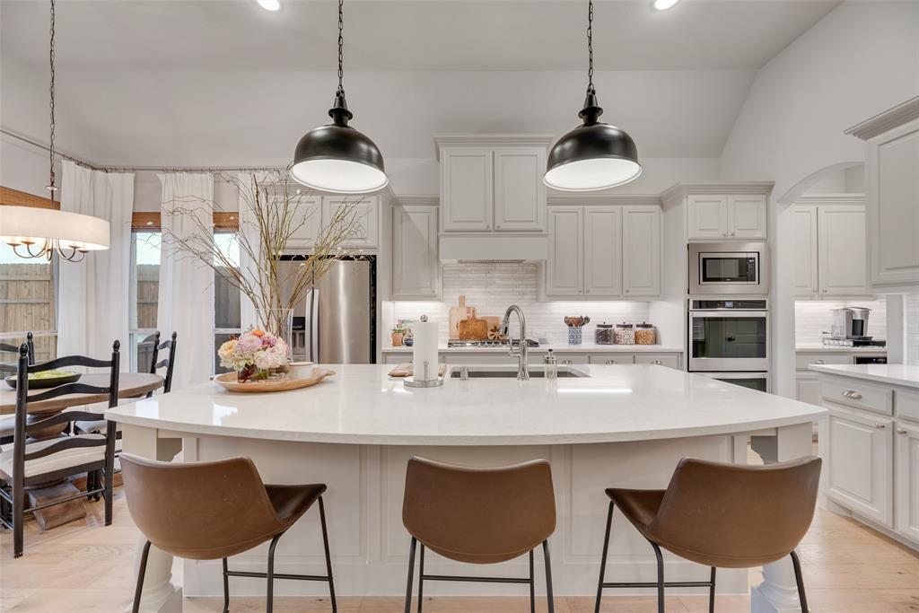Property Photo: 3441 Ridgecross Drive TX 75087