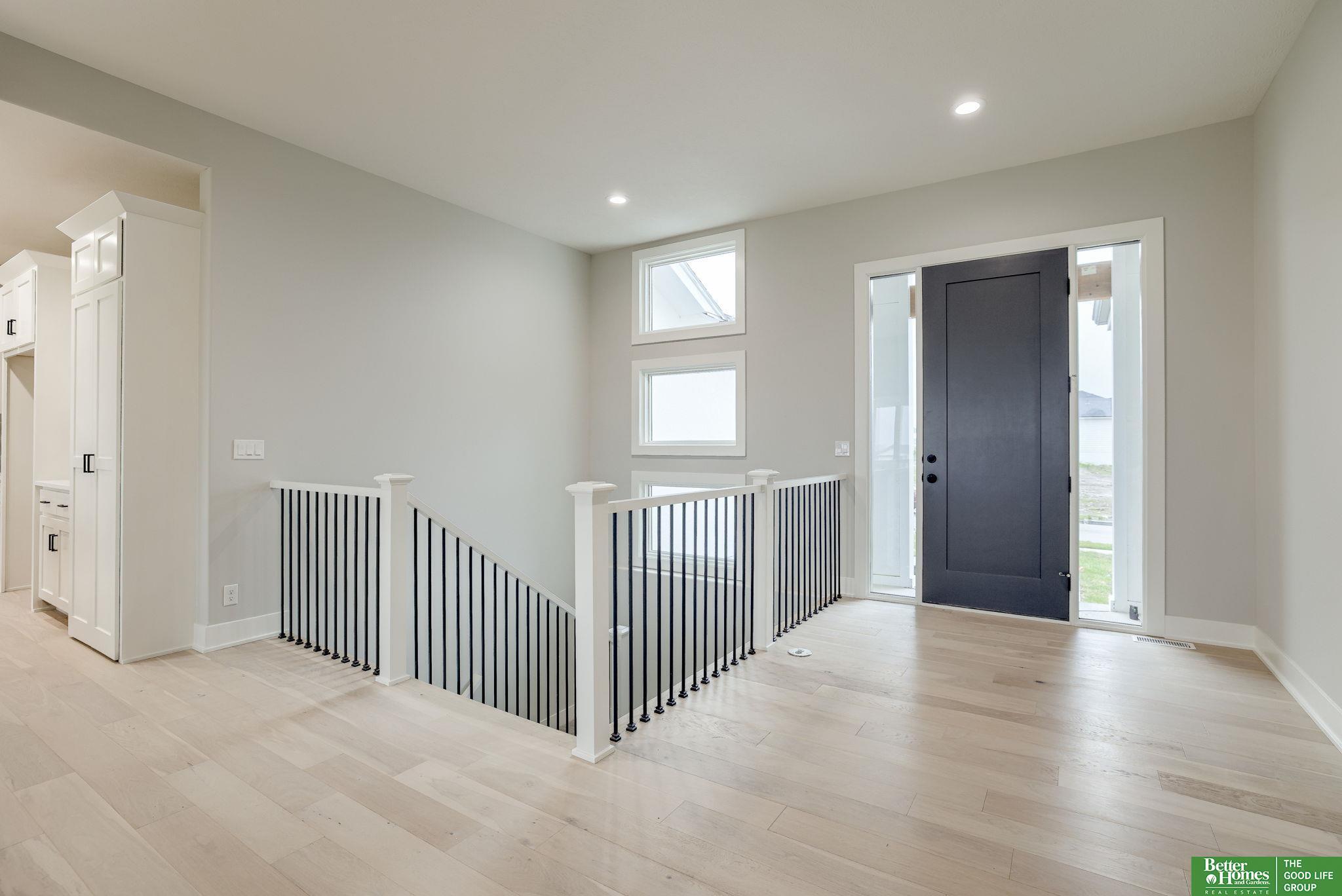 Property Photo:  5444 N 212th Street  NE 68022 