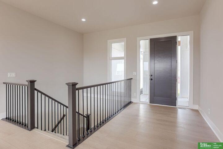 Property Photo:  5807 N 197th Street  NE 68022 