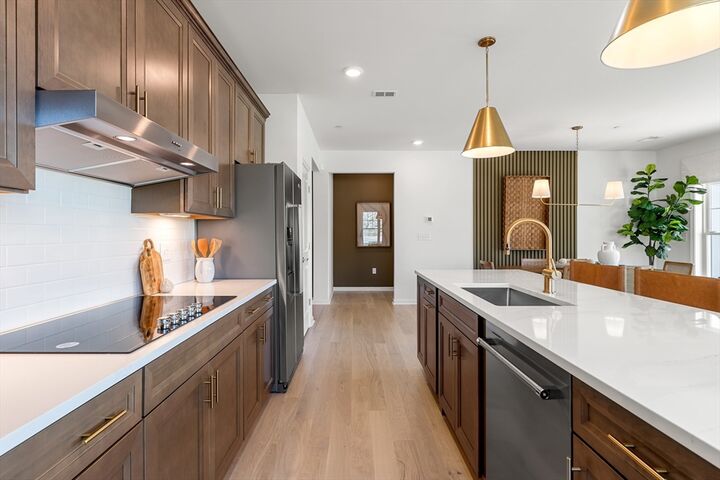Property Photo:  320 Martins Landing 207  MA 01864 