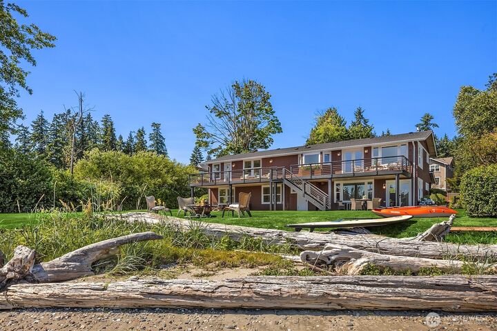 Property Photo:  10809 NE West Kingston Road  WA 98346 