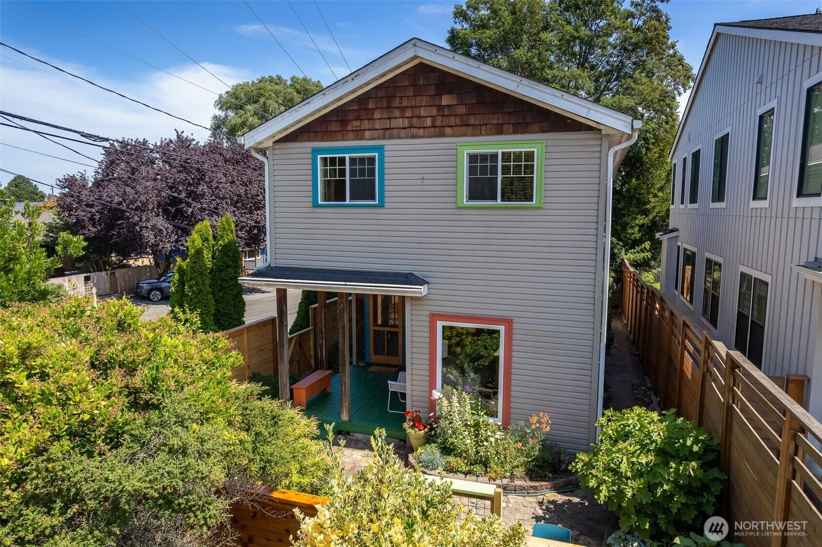 Property Photo:  8544  9th Avenue NW  WA 98117 