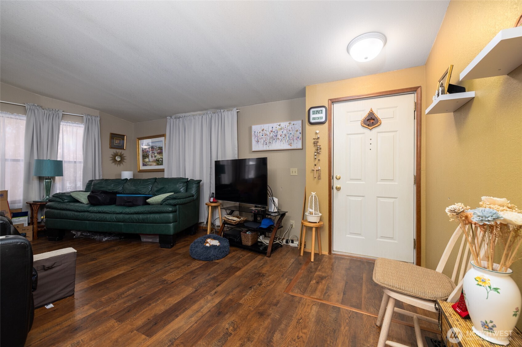 Property Photo: 224 Widnor Drive WA 98274