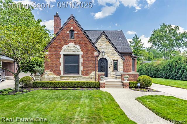 Property Photo: 8124 Huntington Road MI 48070