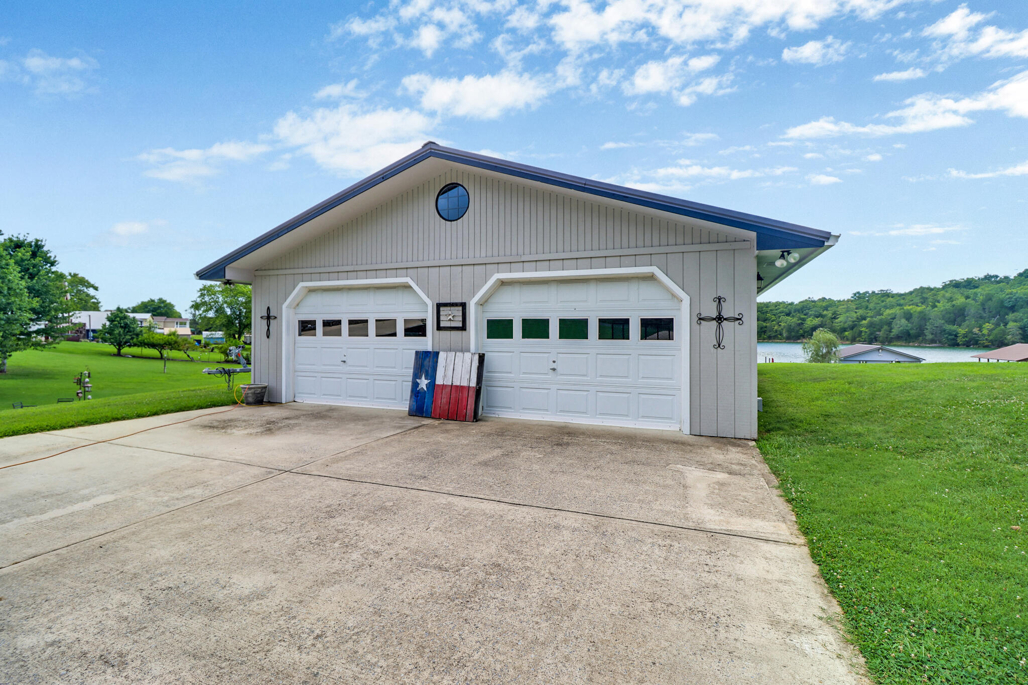 Property Photo: 628 Sable Road TN 37381