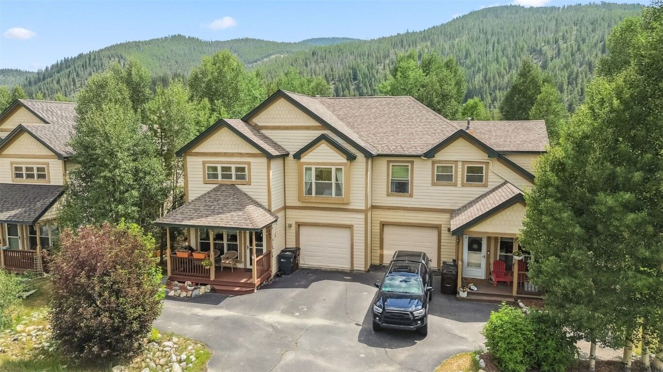 Property Photo: 105 Alpensee Drive CO 80424