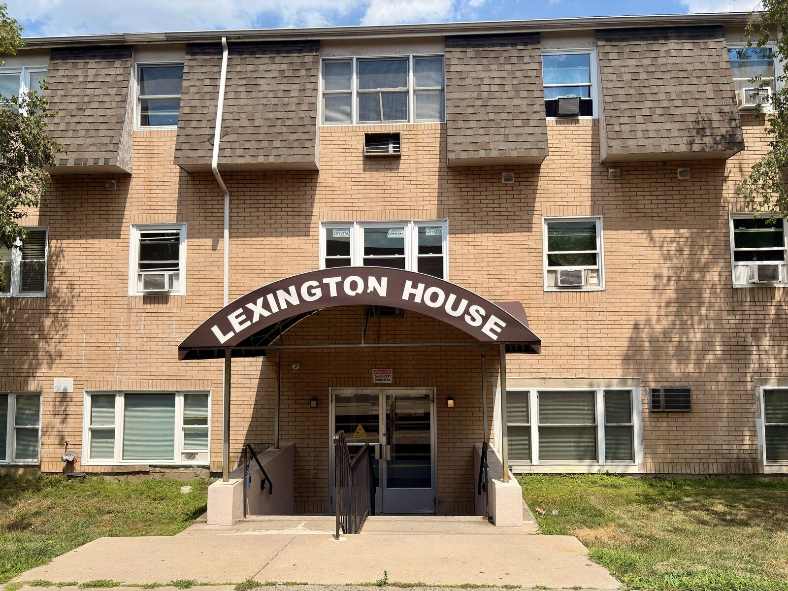 Property Photo:  30 Stevens Street Apt 204  CT 06606 