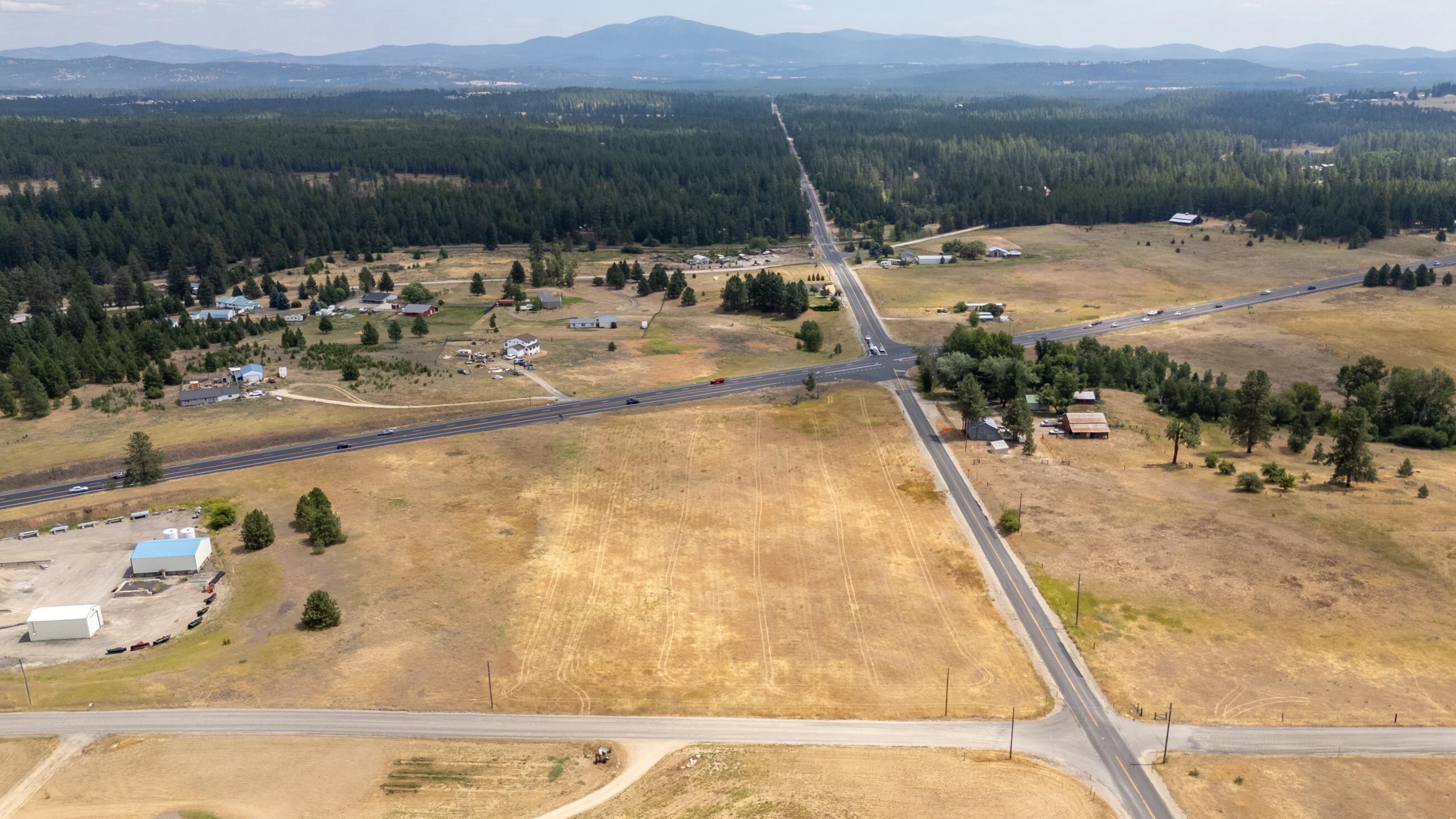 Property Photo: 2122 W Staley Rd WA 99006