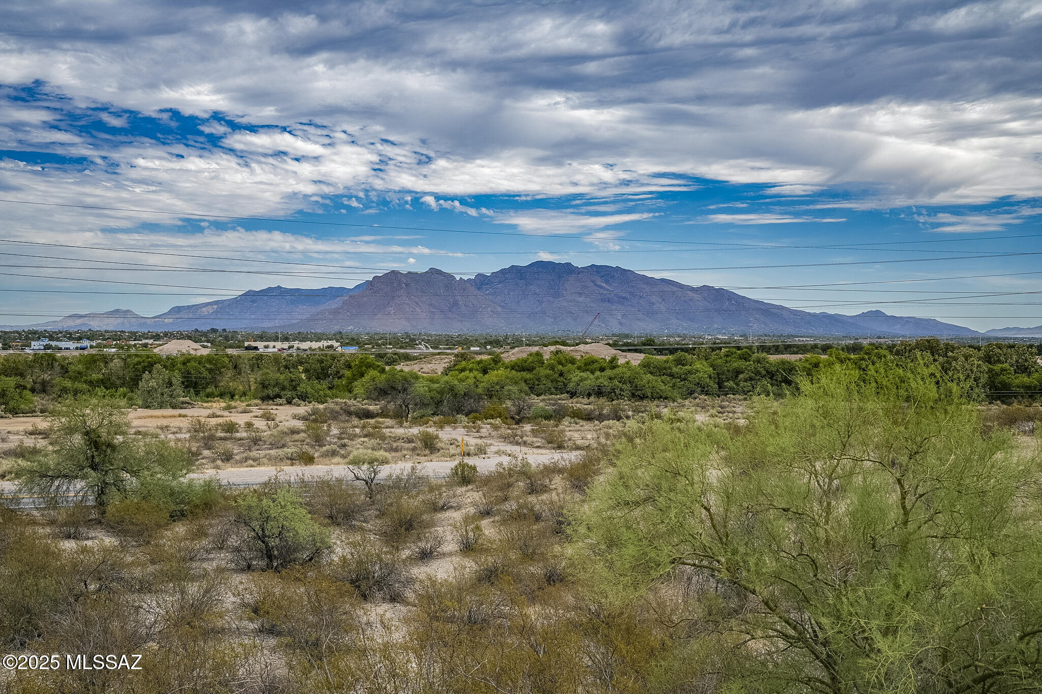 Property Photo: 5735 N Silverbell Road AZ 85743