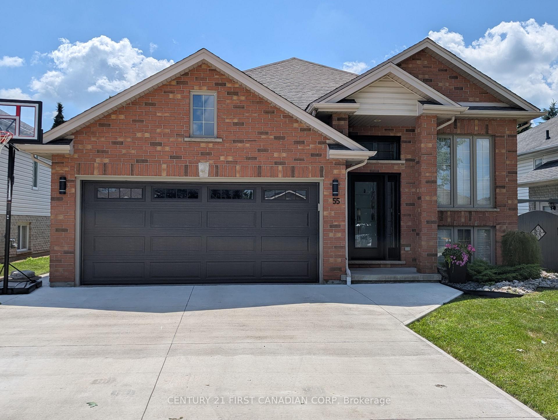 Property Photo: 55 Queensway Drive ON N7G 4M2