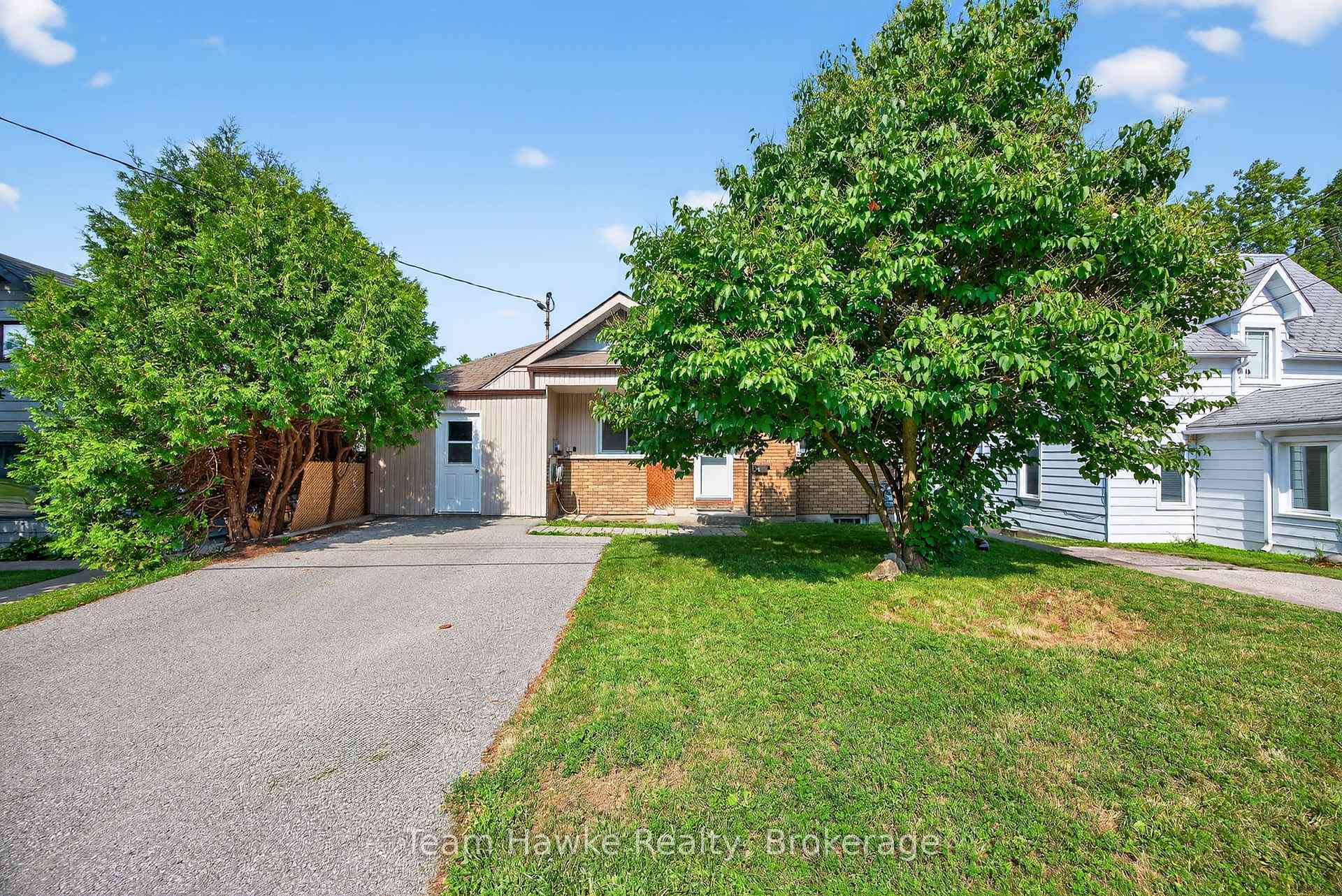 Photo de la propriété: 133 Seventh Street ON L4R 3Y9