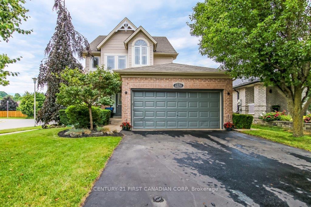 Property Photo: 1275 Crosscreek Crescent ON N5Y 6H6