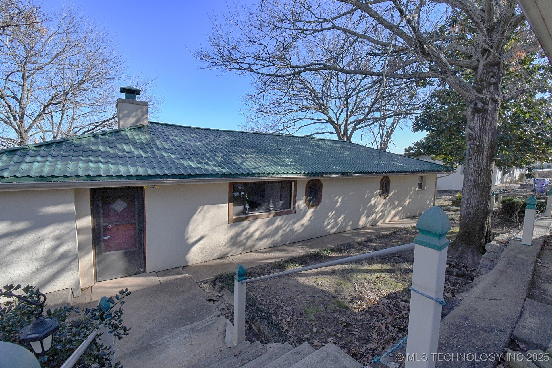 Property Photo: 96123 S Strayhorn Heights Road OK 74435