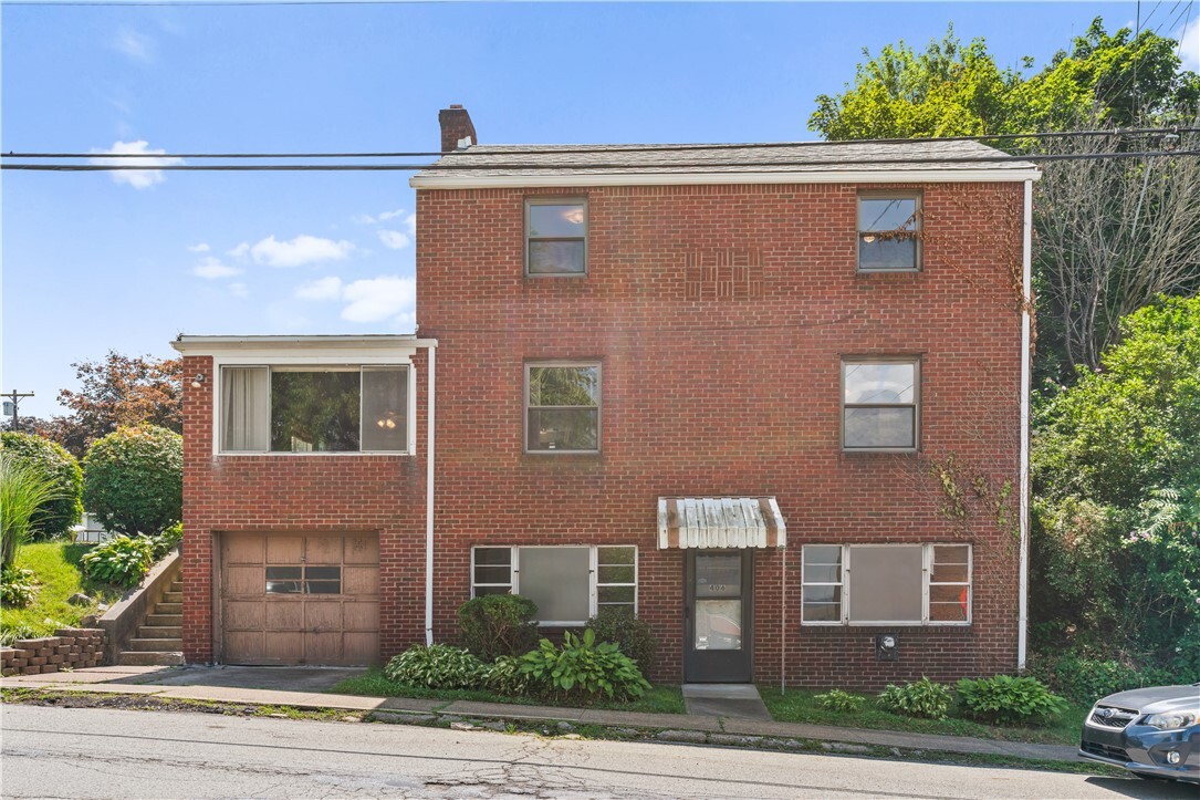 Property Photo: 406 Juniper St PA 15132