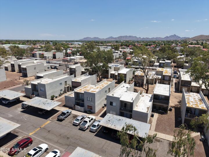 Property Photo:  2813 E Monte Cristo Avenue  AZ 85032 
