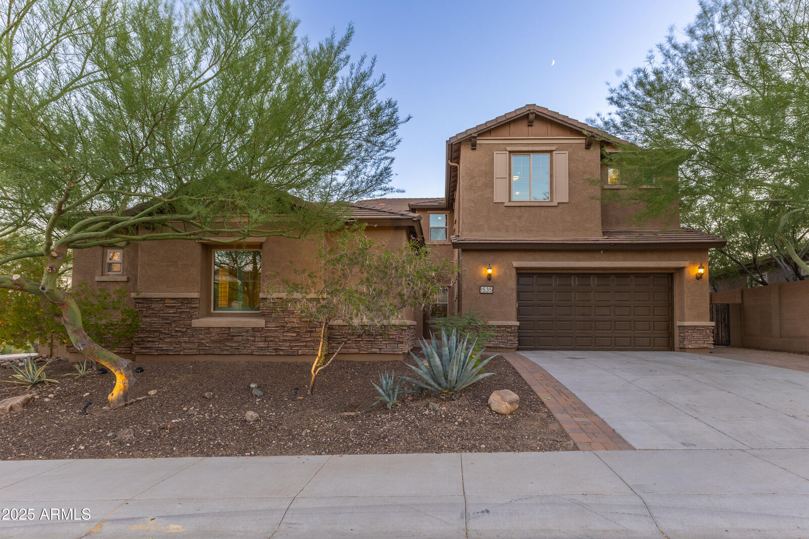 Property Photo:  1535 W Quail Track Drive  AZ 85085 