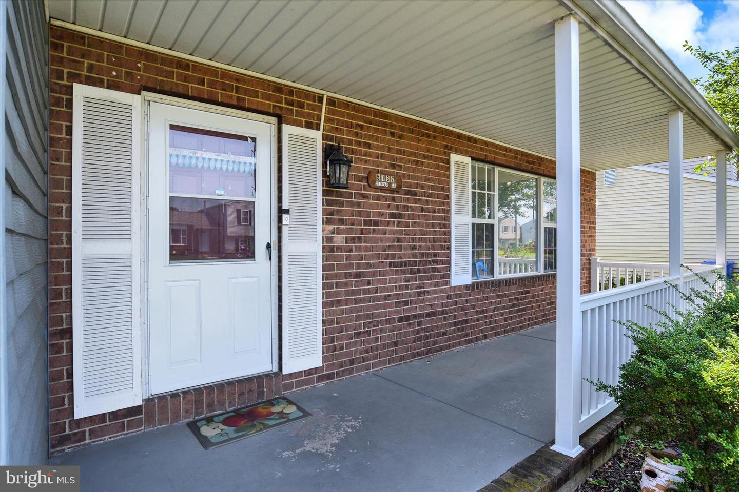 Property Photo: 5137 Clover Court PA 17111
