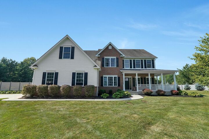 Property Photo:  7525 Hayden Run Road  OH 43026 