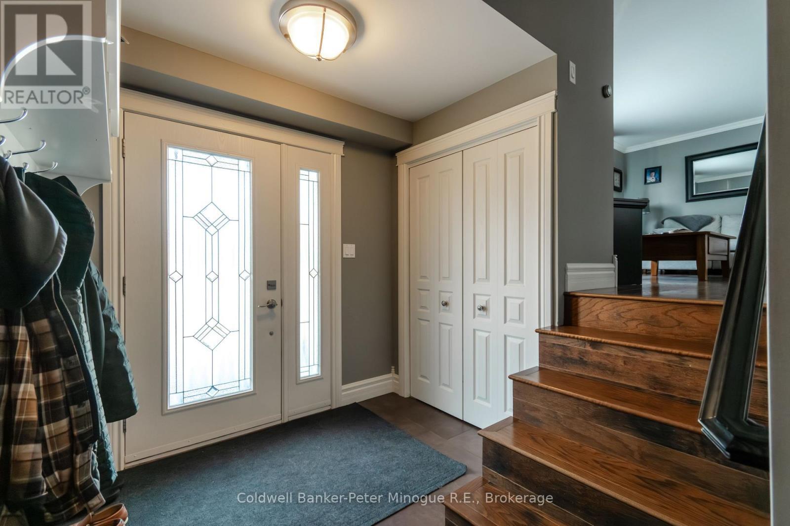 Property Photo:  238 Crown Crescent  ON P1A 3R9 