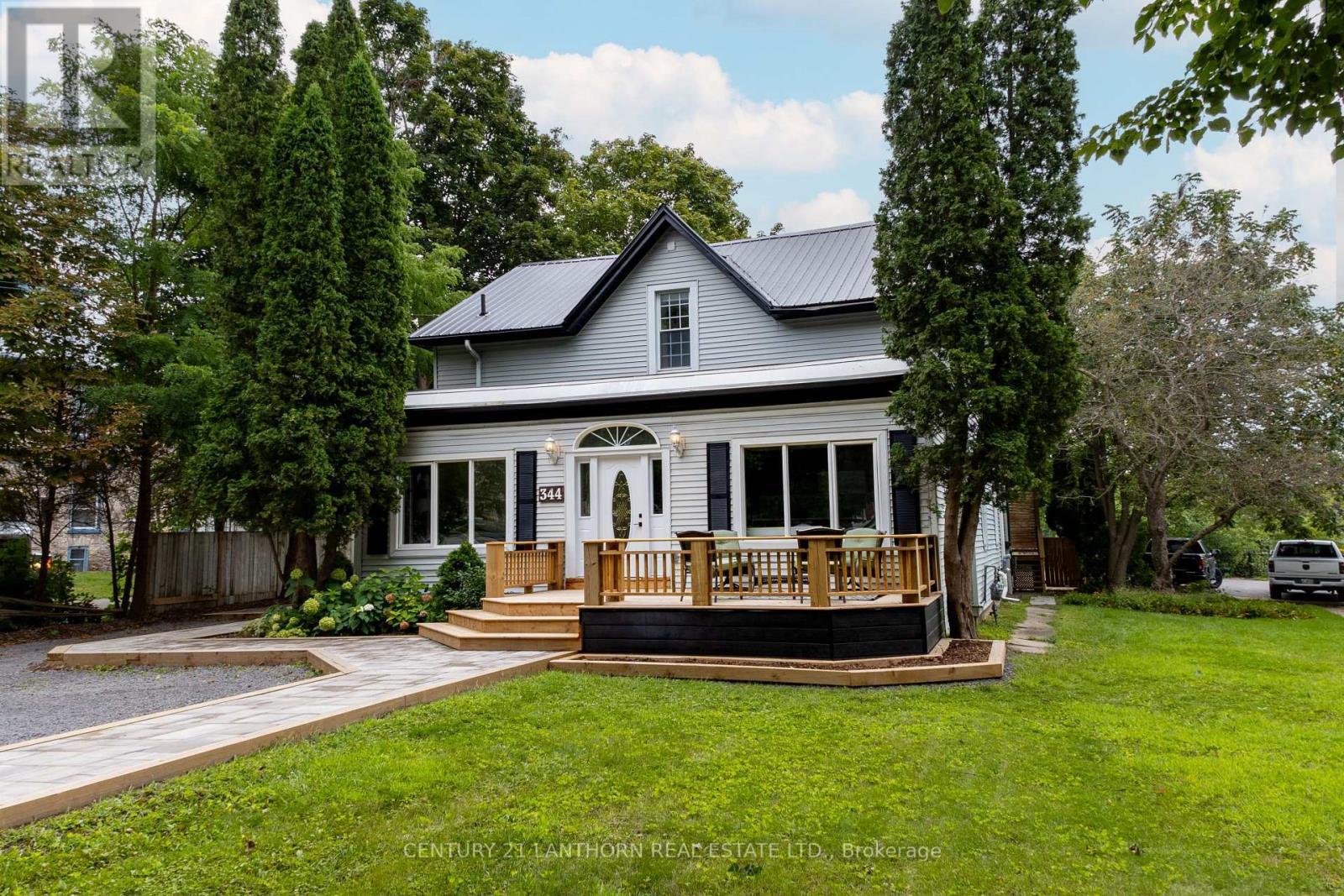 Photo de la propriété:  344 Picton Main Street  ON K0K 2T0 