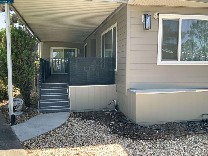 Property Photo: 530 Michele Ct. CA 94565