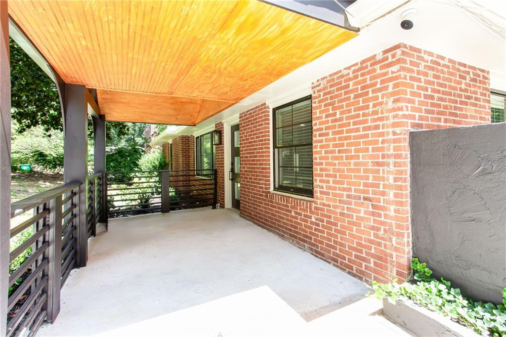 Property Photo: 629 Clairmont Circle GA 30033