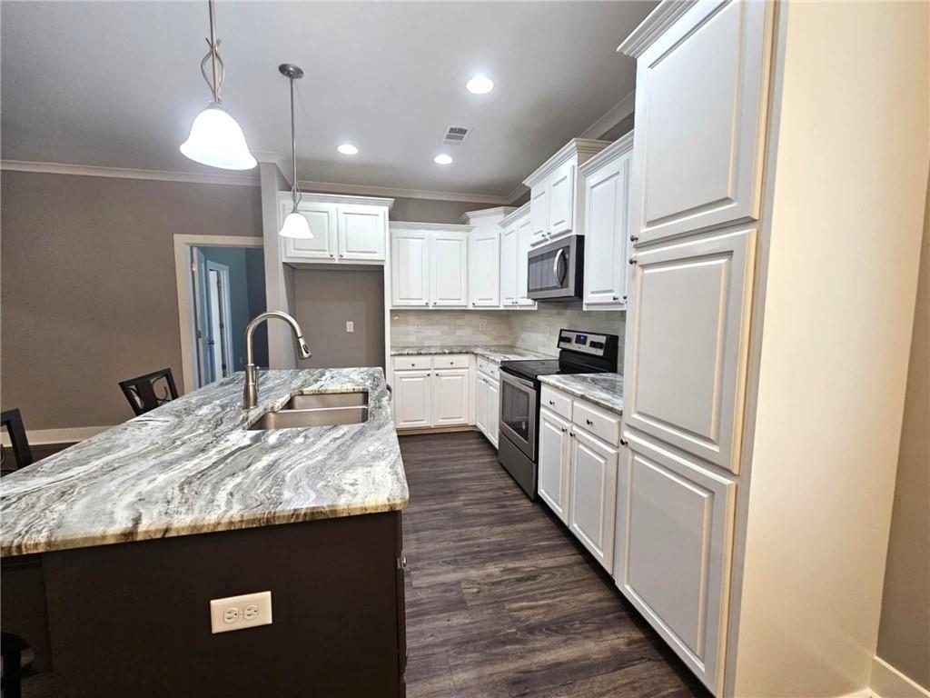 Property Photo: 813 Pine Ridge Court LA 71360