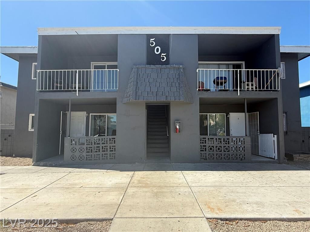 Property Photo:  505 Kolson Circle  NV 89119 