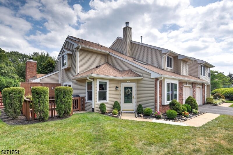 Property Photo:  15 Driftwood Dr  NJ 08873 
