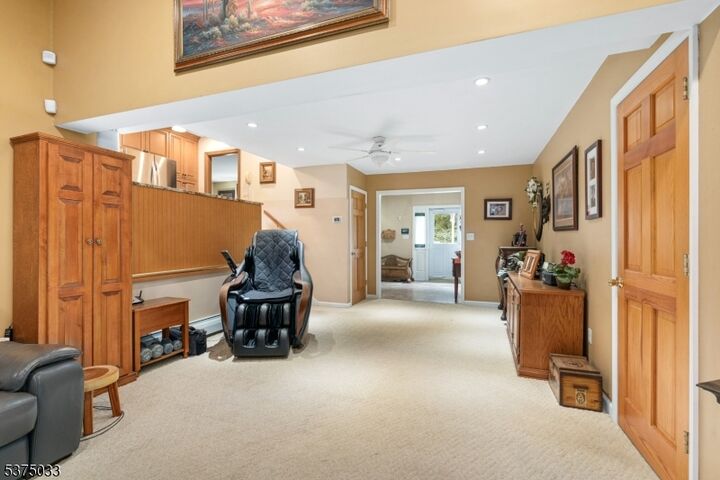 Property Photo:  8 Ellen Dr  NJ 07866 
